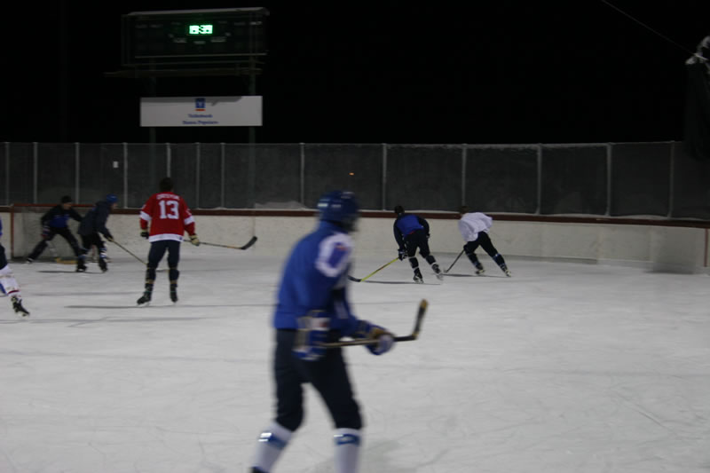gal/Eishockeyspiel in Toblach/2008-02-02 SVR Eishockey 085.jpg
